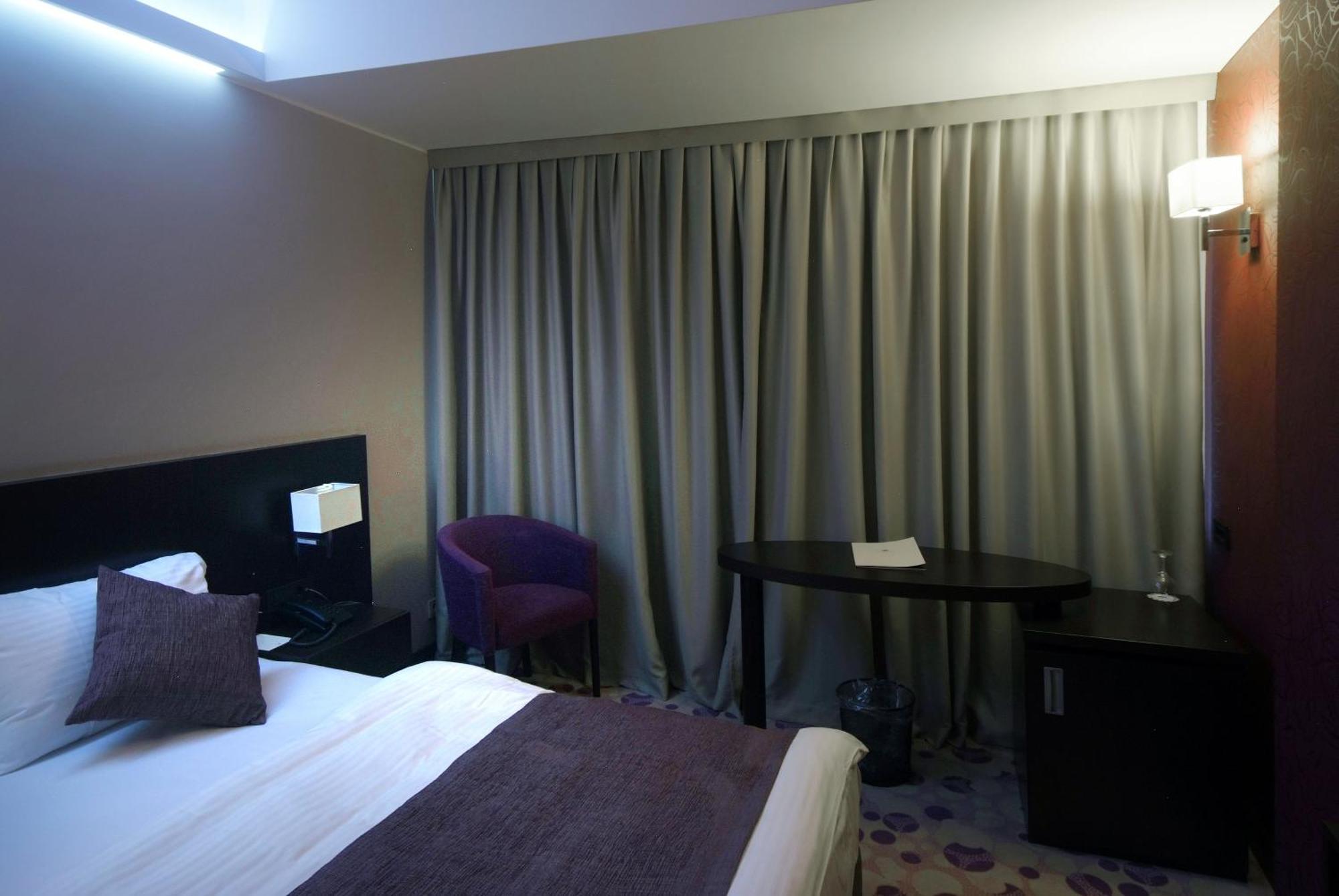 Hotel Park Doboj Esterno foto