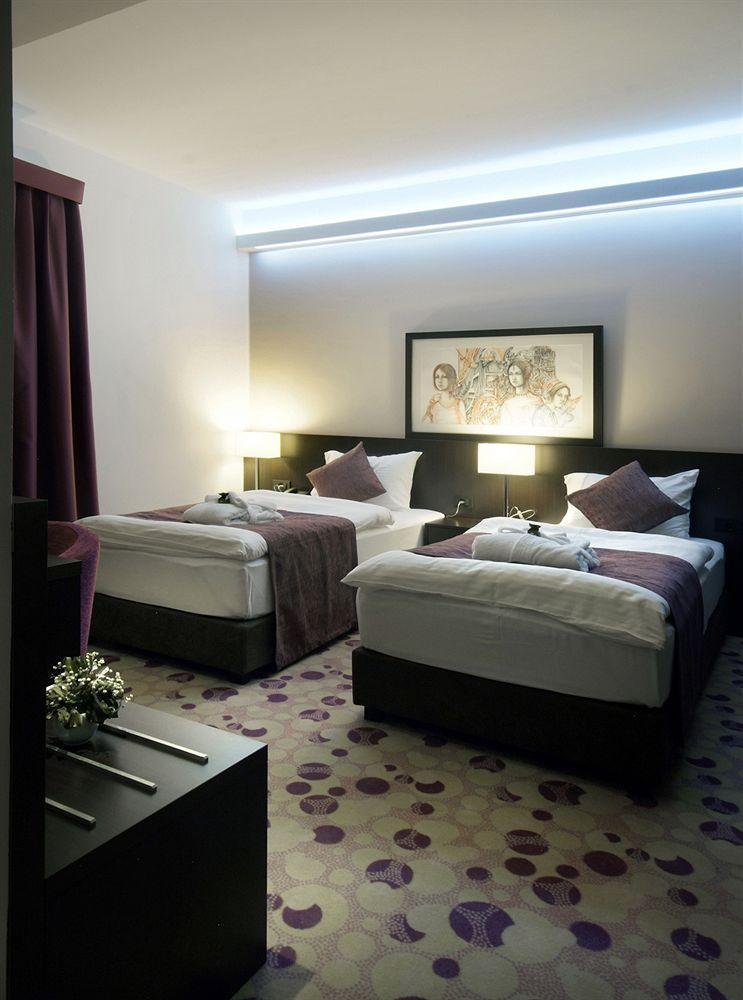 Hotel Park Doboj Esterno foto